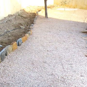 Aix-en-Provence - Aménagement d'un jardin en restanque