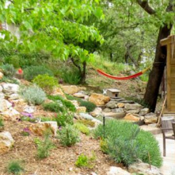 Aménagement d'un abord de terrasse à Peypin